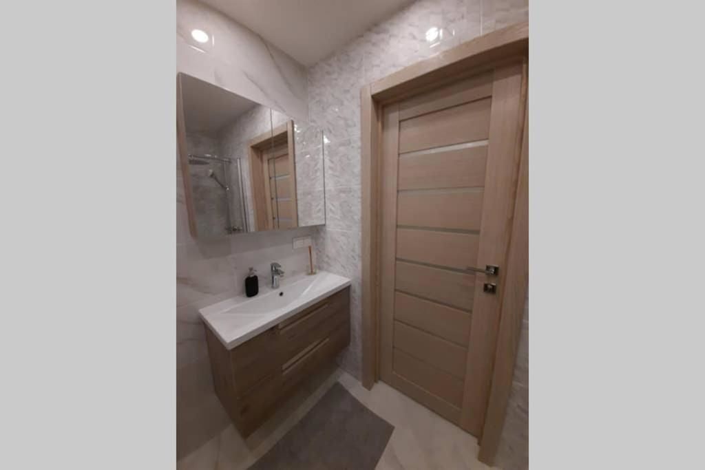 Апартаменты Apartamentai Giluzes Rivjera Вильнюс-16